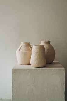 Vase Céramique Gyroscopique — Forme Organique Irrégulière